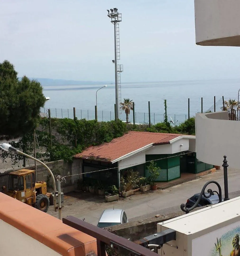 B&B Il Mare Degli Dei レトイアンニ ホテル